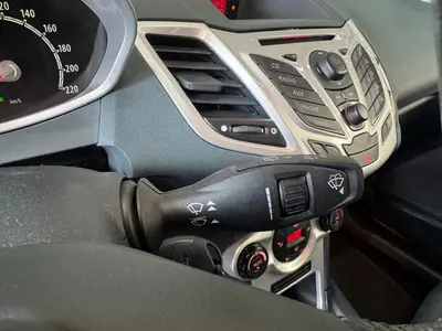 Ford Fiesta - Thumbnail 23