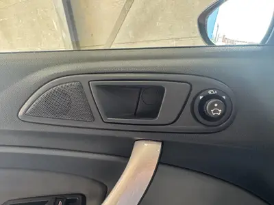 Ford Fiesta - Thumbnail 27