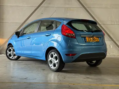 Ford Fiesta - Thumbnail 5