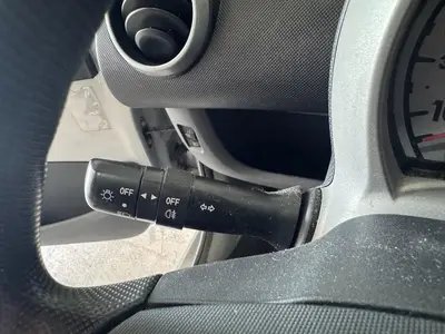 Peugeot 107 - Thumbnail 21