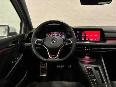 Volkswagen Golf - Thumbnail 16