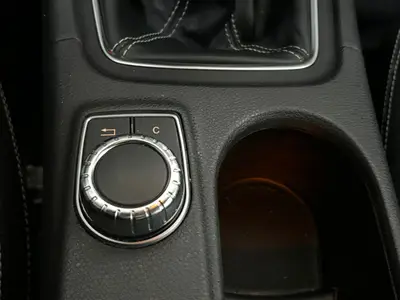 Mercedes-Benz CLA-Klasse - Thumbnail 20