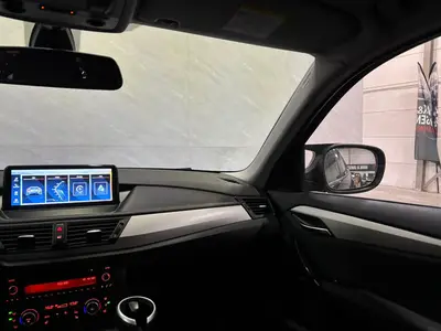 BMW X1 - Thumbnail 13