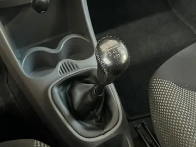 Toyota Aygo - Thumbnail 19