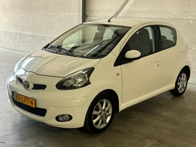 Toyota Aygo - Thumbnail 26