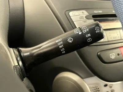 Peugeot 107 - Thumbnail 17