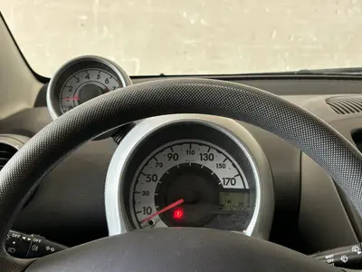 Peugeot 107 - Thumbnail 18