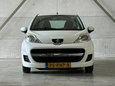 Peugeot 107 - Thumbnail 8