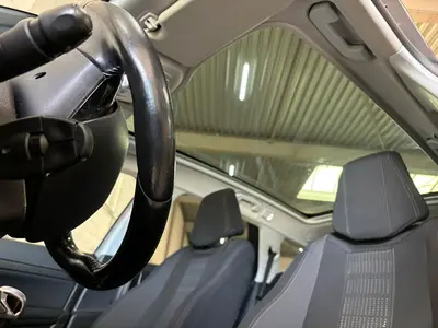 Peugeot 308 - Thumbnail 12