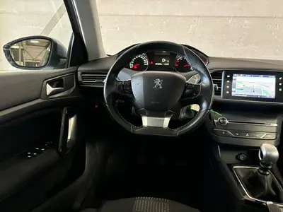 Peugeot 308 - Thumbnail 16