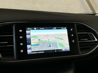 Peugeot 308 - Thumbnail 19