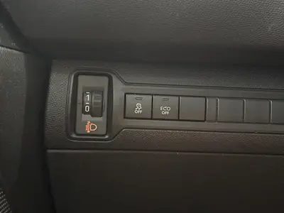 Peugeot 308 - Thumbnail 28