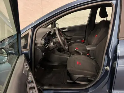 Ford Fiesta - Thumbnail 10