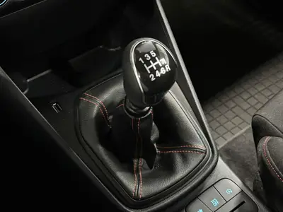 Ford Fiesta - Thumbnail 18