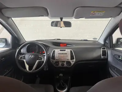 Hyundai i20 - Thumbnail 12