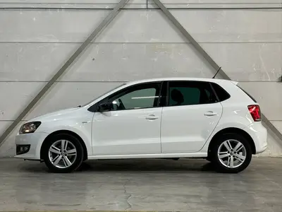 Volkswagen Polo - Thumbnail 9