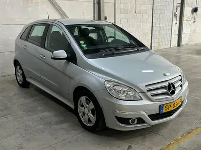 Mercedes-Benz B-Klasse - Thumbnail 28