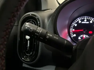 Kia Picanto - Thumbnail 26