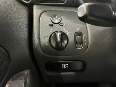 Mercedes-Benz C-Klasse - Thumbnail 14