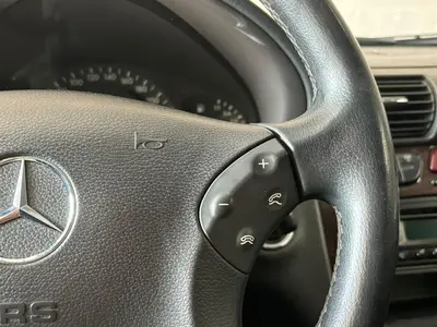 Mercedes-Benz C-Klasse - Thumbnail 16