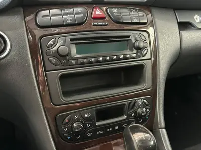 Mercedes-Benz C-Klasse - Thumbnail 19