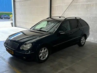 Mercedes-Benz C-Klasse - Thumbnail 24