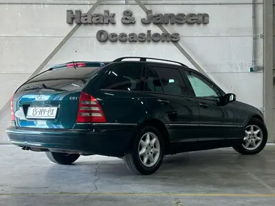 Mercedes-Benz C-Klasse - Thumbnail 4