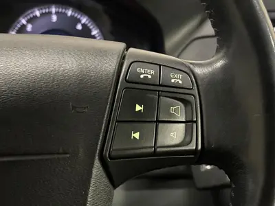 Volvo XC60 - Thumbnail 21