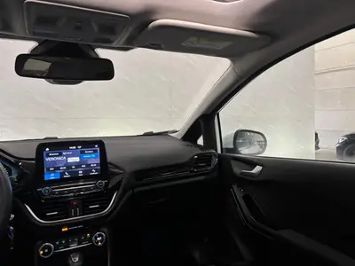 Ford Fiesta - Thumbnail 14