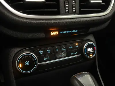 Ford Fiesta - Thumbnail 20