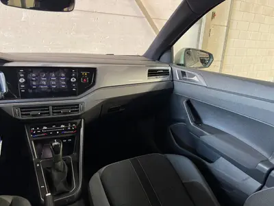 Volkswagen Polo - Thumbnail 14