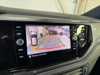 Volkswagen Polo - Thumbnail 18