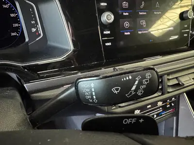 Volkswagen Polo - Thumbnail 24