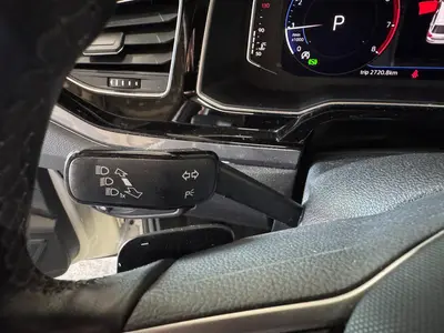 Volkswagen Polo - Thumbnail 25