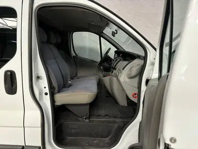 Renault - Thumbnail 13