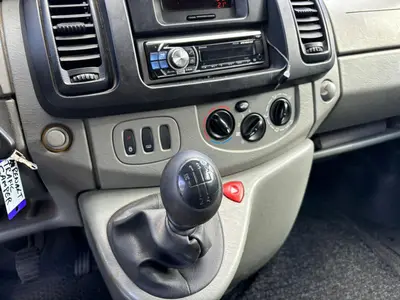 Renault - Thumbnail 17