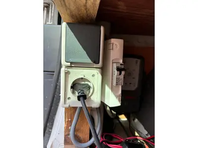 Renault - Thumbnail 31