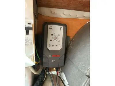 Renault - Thumbnail 33