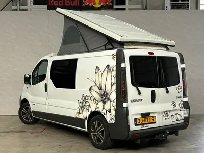 Renault - Thumbnail 5