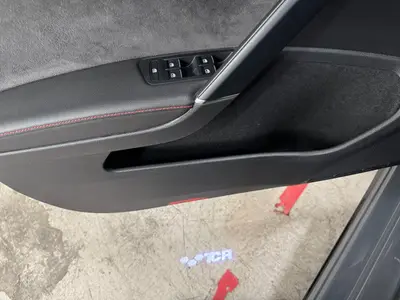 Volkswagen Golf - Thumbnail 30