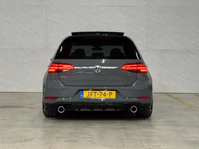 Volkswagen Golf - Thumbnail 7