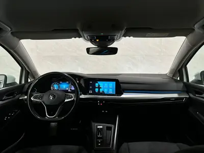 Volkswagen Golf - Thumbnail 12