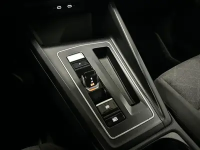 Volkswagen Golf - Thumbnail 17