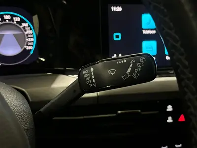 Volkswagen Golf - Thumbnail 20