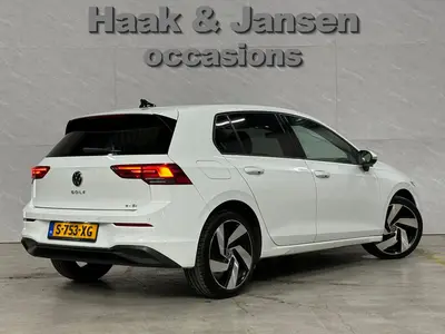 Volkswagen Golf - Thumbnail 5