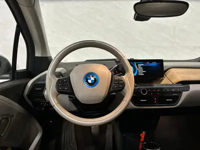 BMW i3 - Thumbnail 15