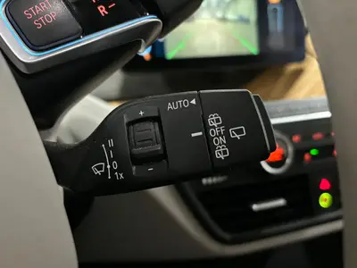 BMW i3 - Thumbnail 24