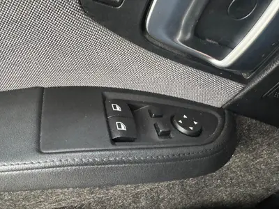 BMW i3 - Thumbnail 26