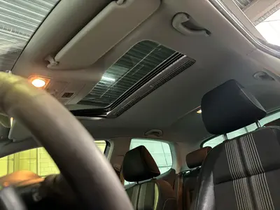 Volkswagen Golf - Thumbnail 12