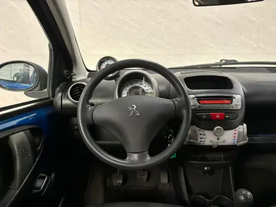 Peugeot 107 - Thumbnail 15